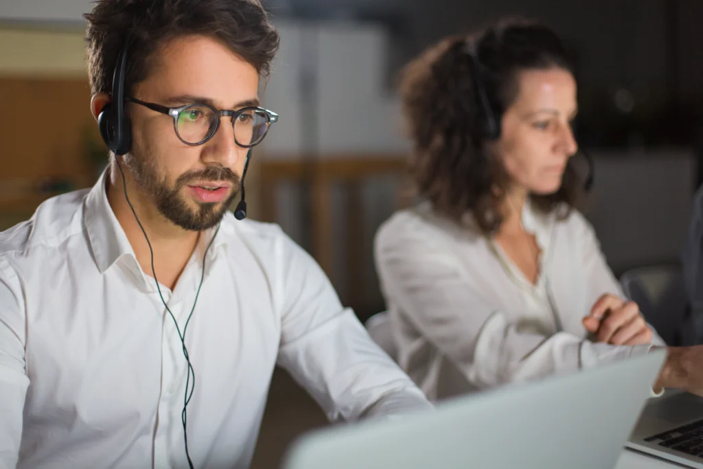 Outsourcing Professional Services: A Smart Solution for Success 3 Outsourcing Professional Services